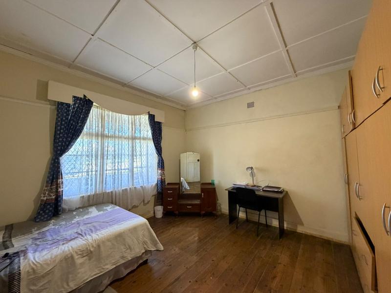To Let 4 Bedroom Property for Rent in Kingswood Eastern Cape